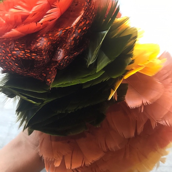 Vintage 1960’s feather hat - Picture 4 of 5